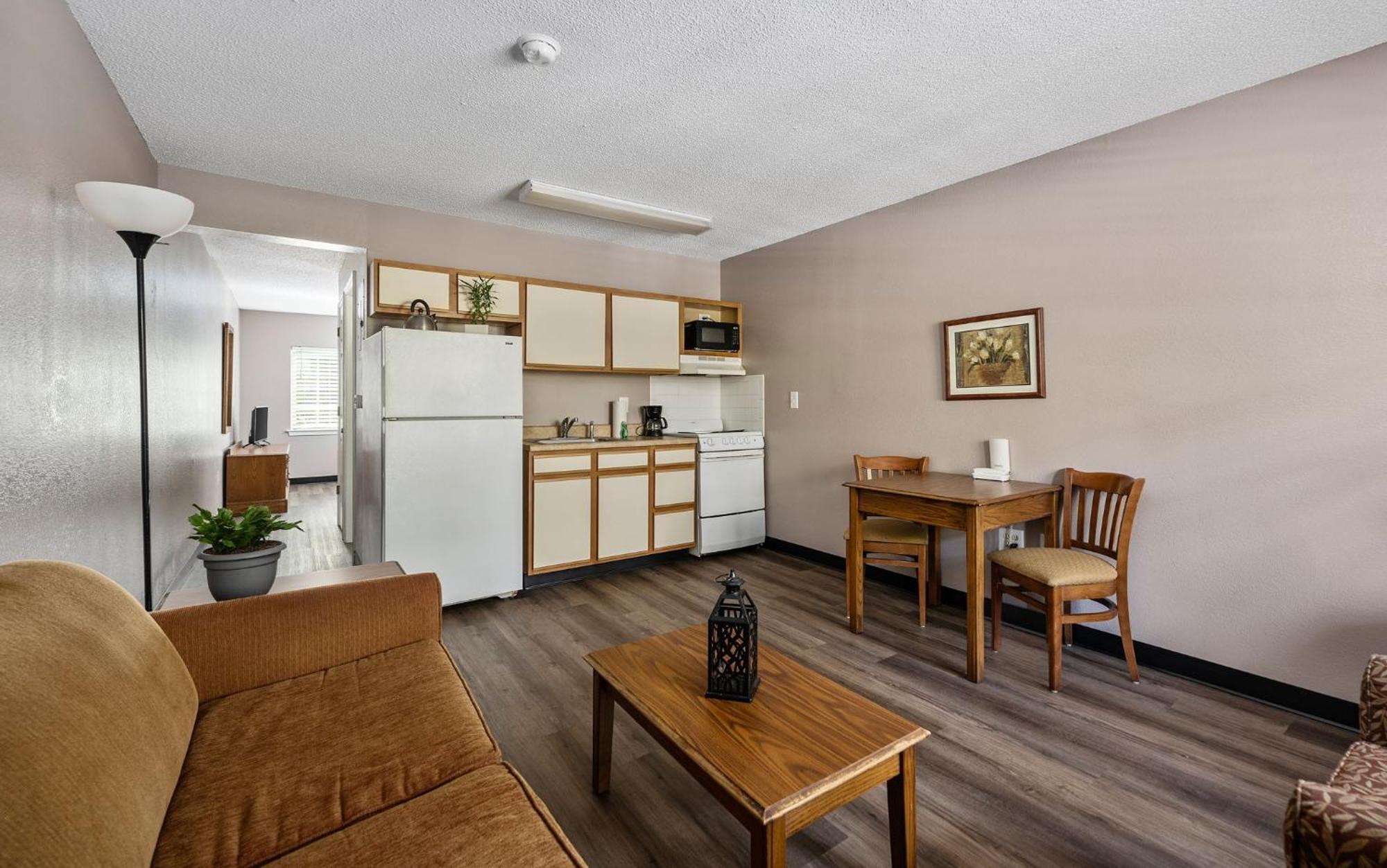 Affordable Suites Greenville Buitenkant foto