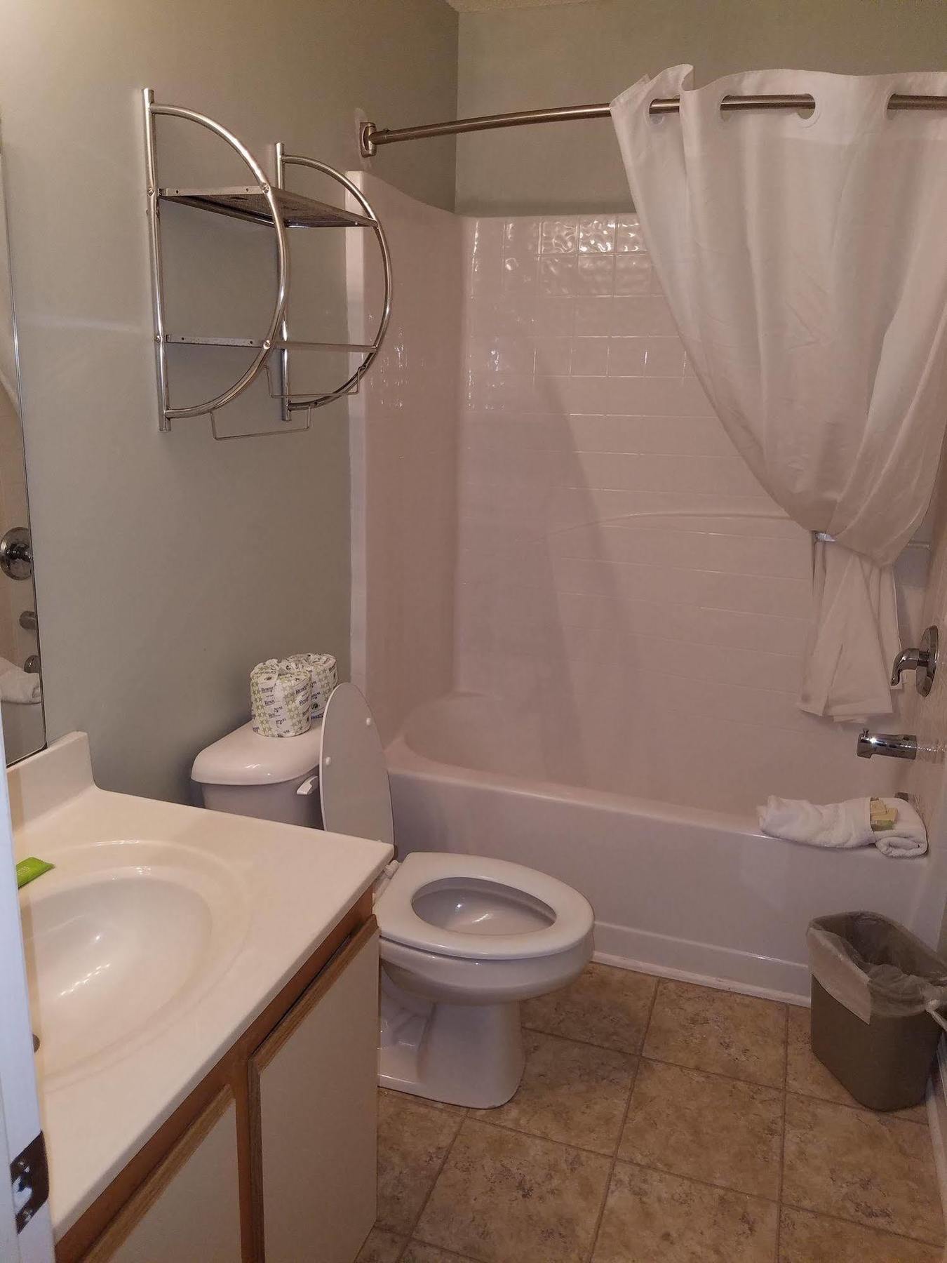 Affordable Suites Greenville Buitenkant foto